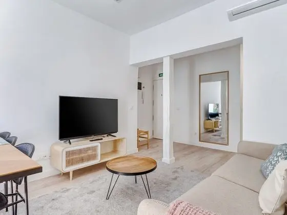 Apart Daire, 2 Yatak Odası, Balkon