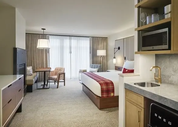 Luxury Oda, 1 En Büyük (King) Boy Yatak