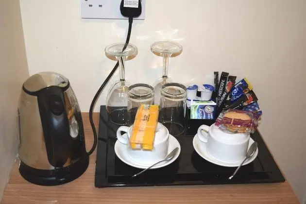 Standard Tek Büyük Yataklı Oda