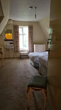 İki Ayrı Yataklı Oda, Banyolu/Duşlu