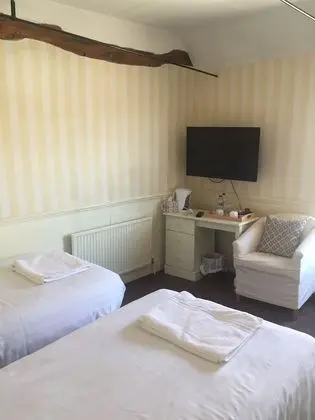 İki Ayrı Yataklı Oda, 2 Tek Kişilik Yatak