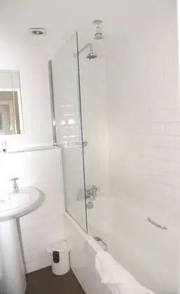 İki Ayrı Yataklı Oda, 2 Tek Kişilik Yatak