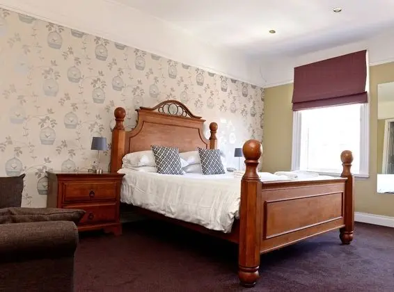 Superior Tek Büyük Yataklı Oda