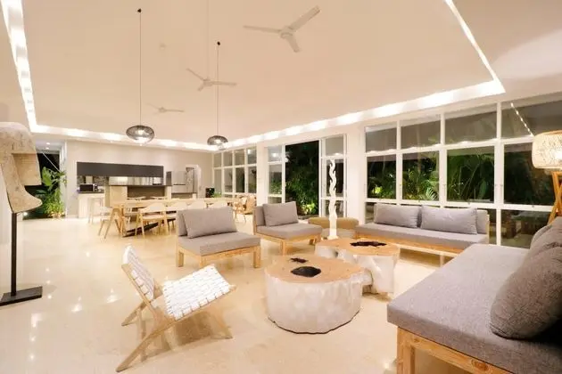 Villa, 5 Yatak Odası, Sigara İçilebilir, Kişiye Özel Havuzlu