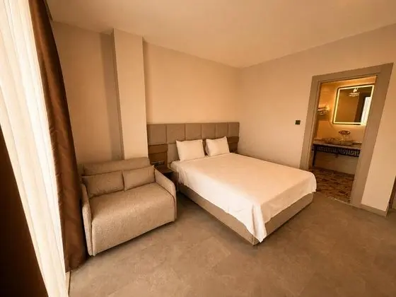 Junior Suite, Göl Manzaralı