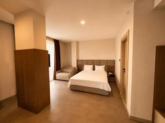 Junior Suite, Göl Manzaralı