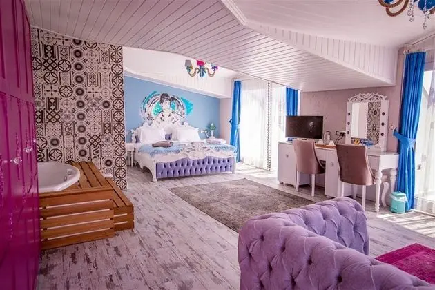 VIP Suit Oda, Şehir Manzaralı, Jakuzili