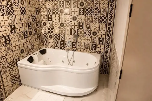 VIP Suit Oda, Şehir Manzaralı, Jakuzili