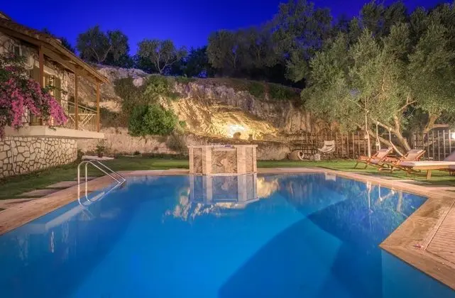 Villa, 2 Yatak Odası, Kişiye Özel Havuzlu (Elia)