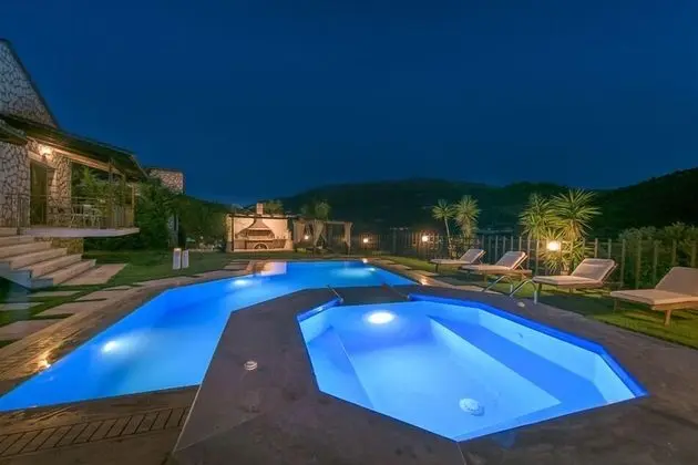 Villa, 3 Yatak Odası, Kişiye Özel Havuzlu (Dafni)