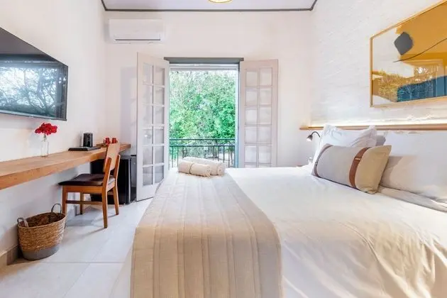 Luxury Tek Büyük Yataklı Oda
