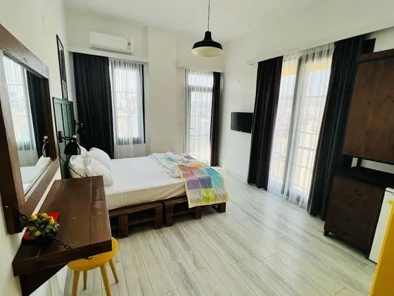 Standard Üç Kişilik Oda