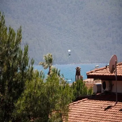 Triple, Dağ Manzaralı, Balkonlu