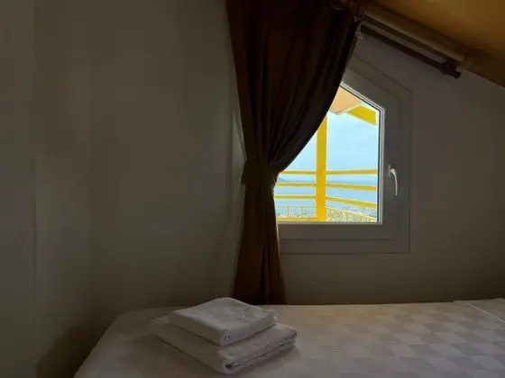 Çatı Katı Oda, Deniz Manzaralı, Balkonlu