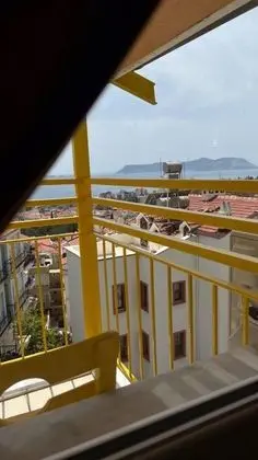 Çatı Katı Oda, Deniz Manzaralı, Balkonlu