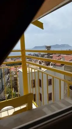 Çatı Katı Oda, Deniz Manzaralı, Balkonlu
