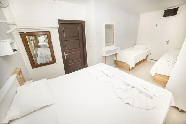 Standart Geniş Oda,Bahçe Katı