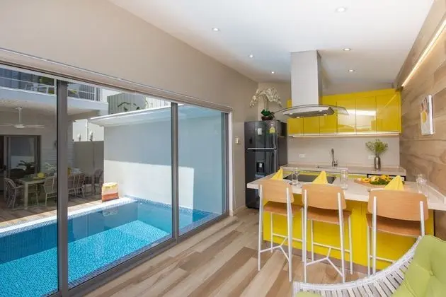 Premium Villa, 2 Yatak Odası, Havuz Manzaralı, Plaj Kenarı