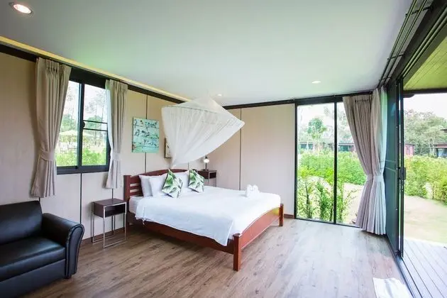 Bella Suite King Bed