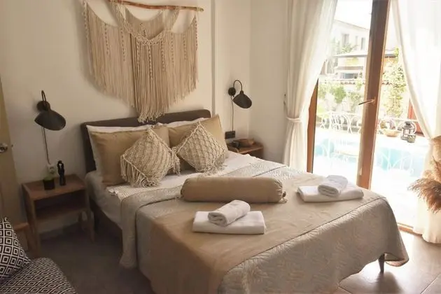 Grand Deluxe Oda, Bahçe Manzaralı