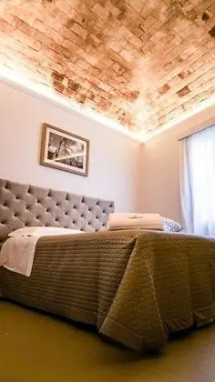 Deluxe Oda (Isabella d'Inghilterra)