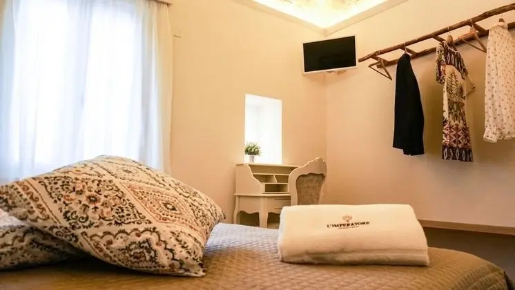 Deluxe Oda (Isabella d'Inghilterra)