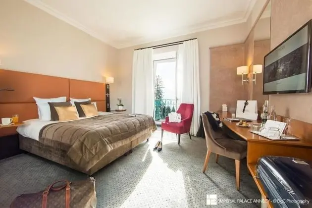 Oda, Balkon, Göl Manzaralı (Prestige)