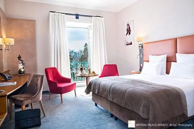 Oda, Balkon, Göl Manzaralı (Prestige)