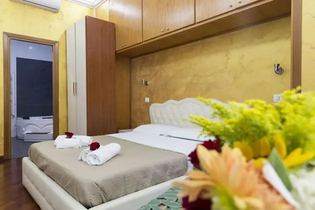 Superior Oda, Jakuzi