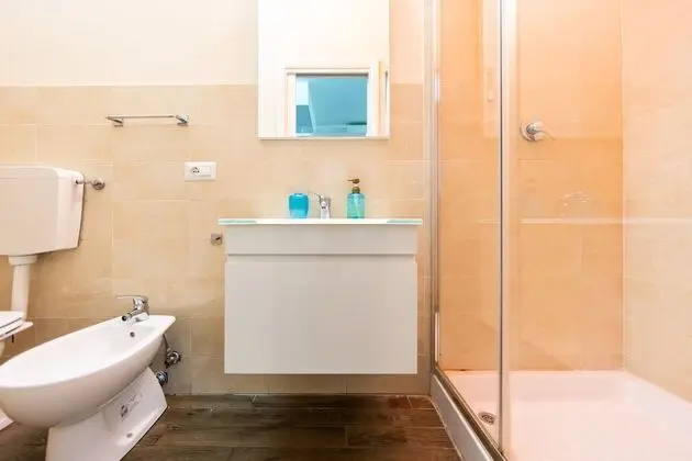 Superior Oda, Jakuzi