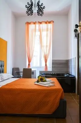 Superior Stüdyo Süit, Jakuzi, Ek Bina (Via Natale del Grande 45)