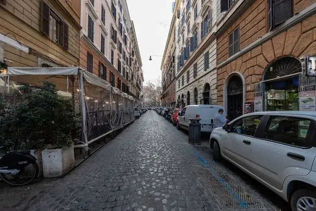 Superior Stüdyo Süit, Jakuzi, Ek Bina (Via Natale del Grande 45)