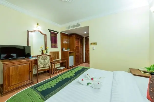 Deluxe Single Room - Free Pick Up