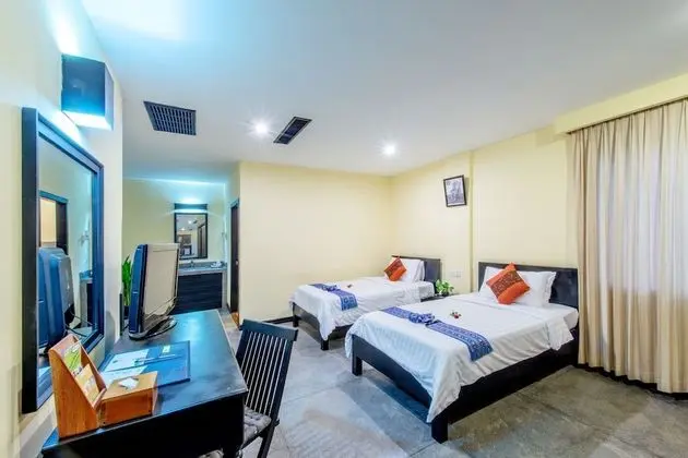Deluxe Single Room - Free Pick Up