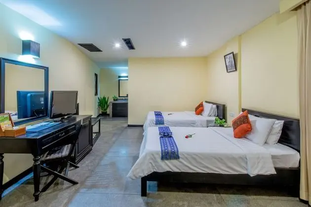 Deluxe Single Room - Free Pick Up