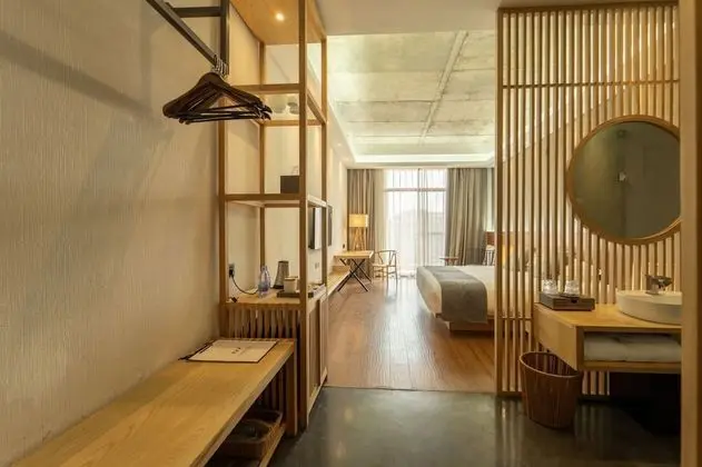 Luxury Tek Büyük Yataklı Oda