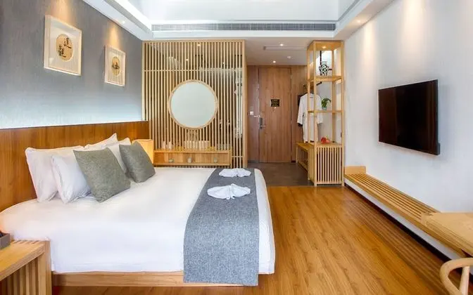 Luxury Tek Büyük Yataklı Oda