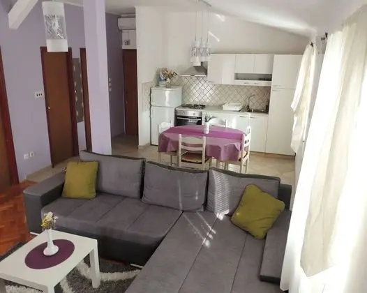 Apart Daire (Lina - 30m from the beach - A7(4+1))