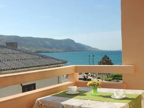 Apart Daire (Lina - 30m from the beach - A7(4+1))