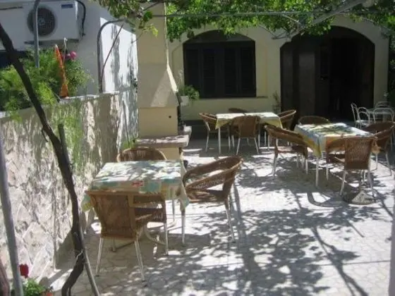 Stüdyo (Lina - 30m from the beach - SA6(2))