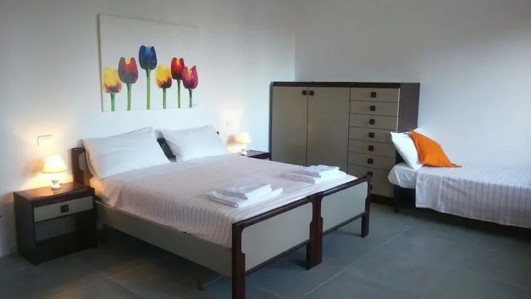 Üç Kişilik Oda, Teras