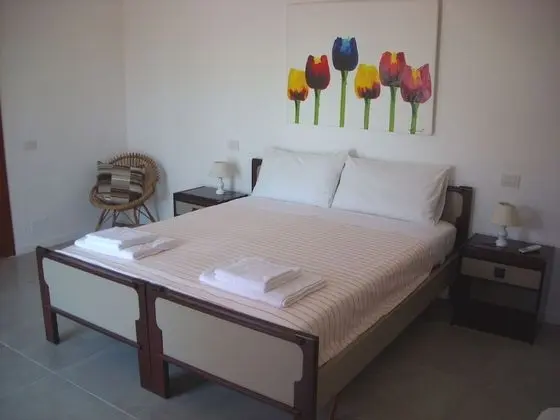 Üç Kişilik Oda, Teras