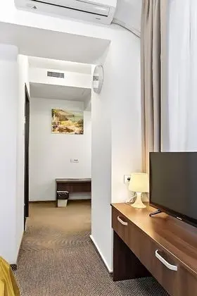 Oda