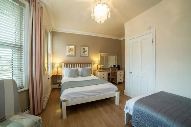 Deluxe Üç Kişilik Oda, Birden Çok Yatak