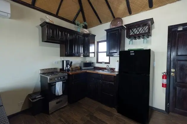 Honeymoon Bungalov, 1 En Büyük (King) Boy Yatak, Kişiye Özel Havuzlu, Okyanus Manzaralı