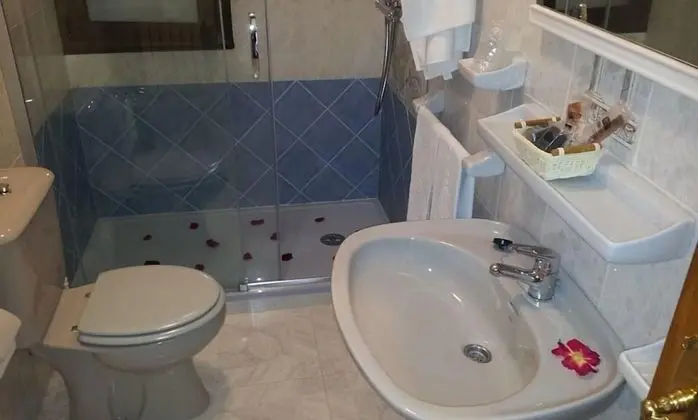 İki Ayrı Yataklı Oda, Bahçe Manzaralı