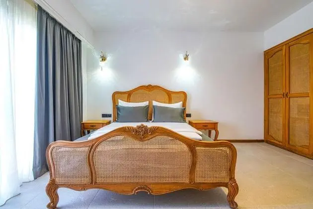 Suite, Bahçe Manzaralı, Büyük Yataklı