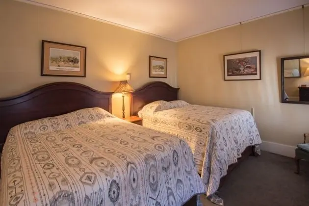 Oda, 2 Çift Kişilik Yatak