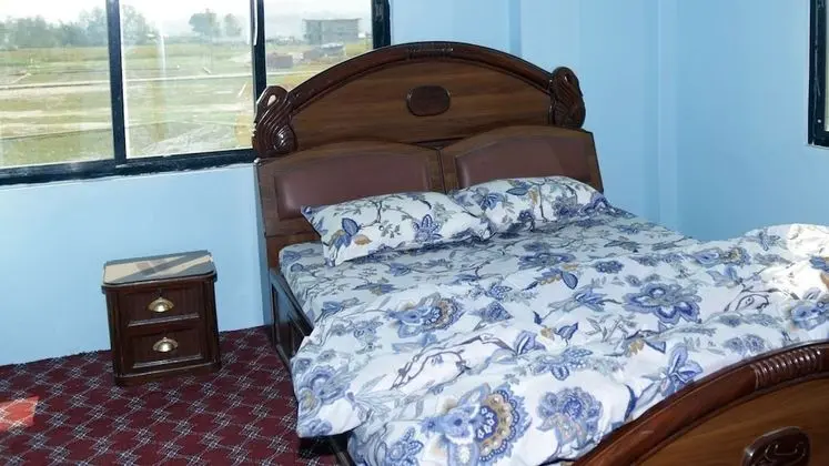 Standard Oda, 1 Büyük (Queen) Boy Yatak