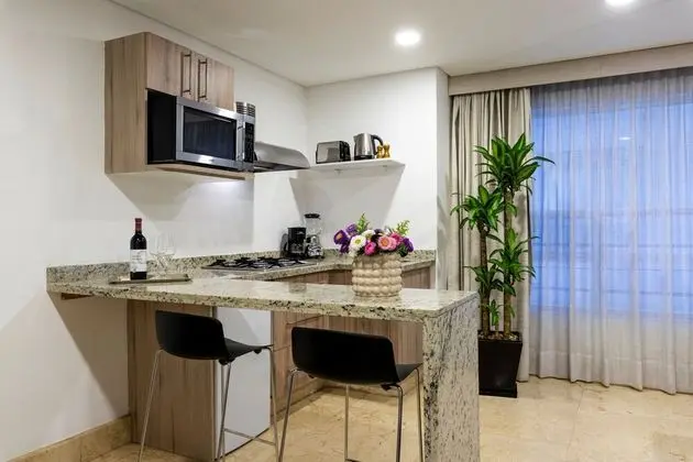 1-Bedroom Double Suite